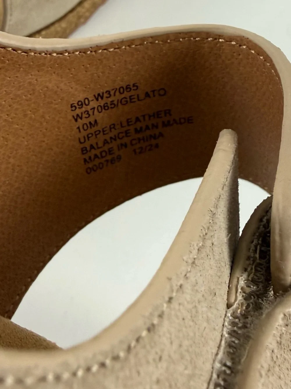 White Mountain Footbed Gelato Wedge Sandals Womens 10M Sandalwood Suede NEW